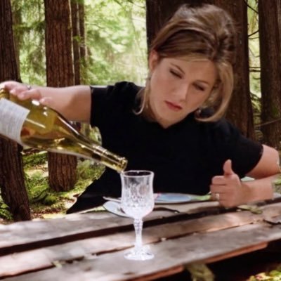 ~𝙡𝙞𝙫𝙫𝙫 ❀