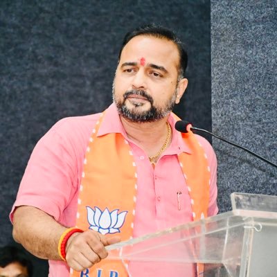 Ajay Brahmbhatt ( 🆎 )