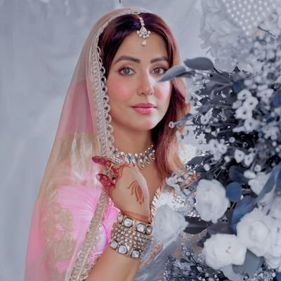 Hina Raja (HR) ❤️✨