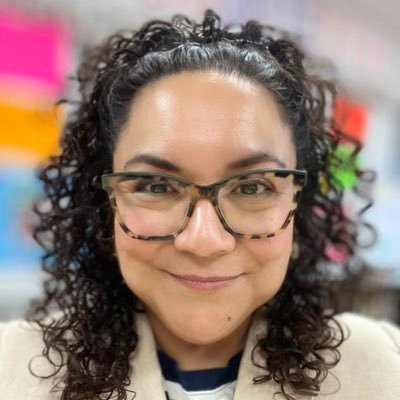 Dr. Laura Calvillo Neill