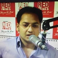 Vivek Singh(SEBI Registered RA)