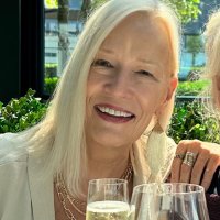 🇺🇸 Leslie 🇺🇸