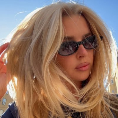 Natalia 🇪🇸 🇸🇪