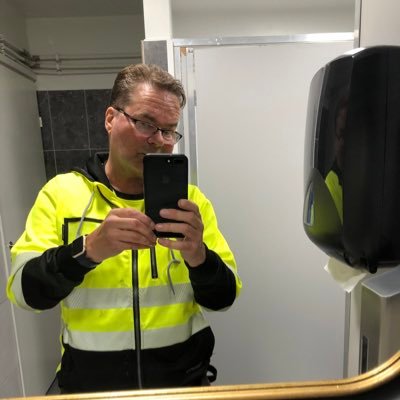 Stefu🇫🇮🇸🇪🇪🇪🇺🇦🇮🇱🐒