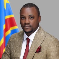 𝐕𝐚𝐧 𝐖𝐚𝐥𝐞𝐬𝐚 𝐎𝐟𝐟𝐢𝐜𝐢𝐞𝐥