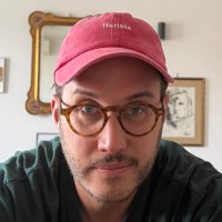 Elyes | Product & Web Designer