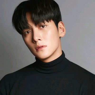 지창욱 ji Chang wook
