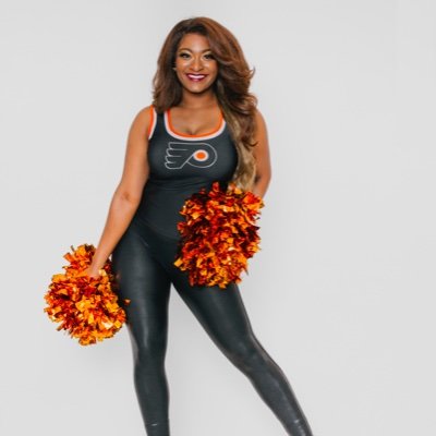 Dez | Pretty Girls Media