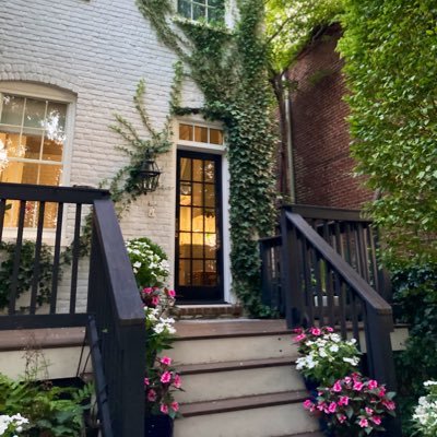 “ Cent'anni! ” 🍷