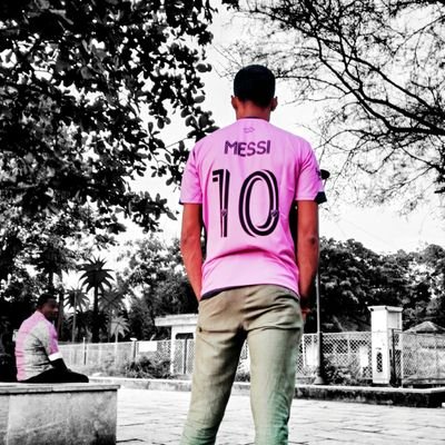 अनुराग (Messi 🐐🩷⚽)