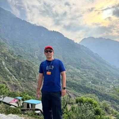 Amit Singh Yadav 🌏🎯⭐