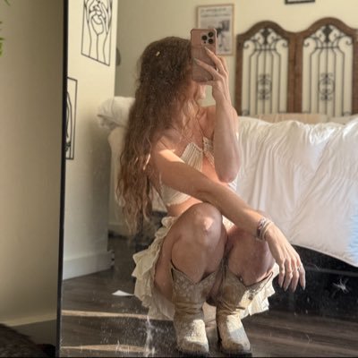 Angel Birdie🪽FinDom