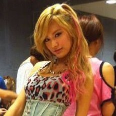 purple autistic hatsune miku