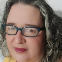 Contém ironia e sarcasmo