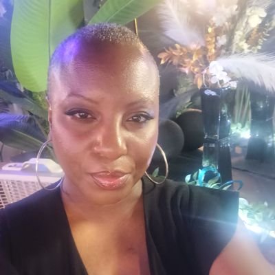 Frankie Pumps👠🥃