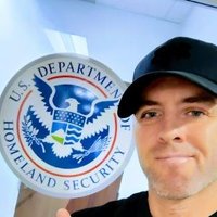 Shane Michael Sleeper 肖恩·斯利珀