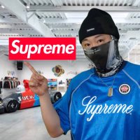 ぐらっつ｜Supreme&スニーカー狂いの石川県民