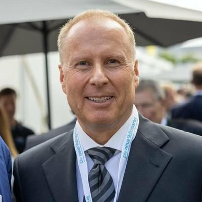 C. Schwenniger, Journalismus-Eleve