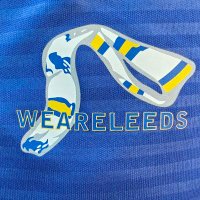 DaveWallyWhite68🤍💛💙🍻