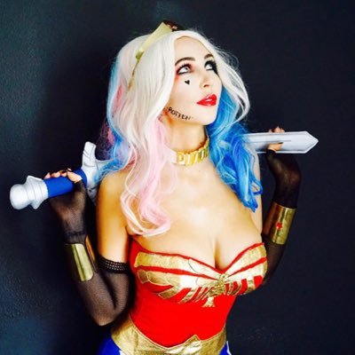 Diana “Darcy the Mail Ghoul” Prince 🎃💌