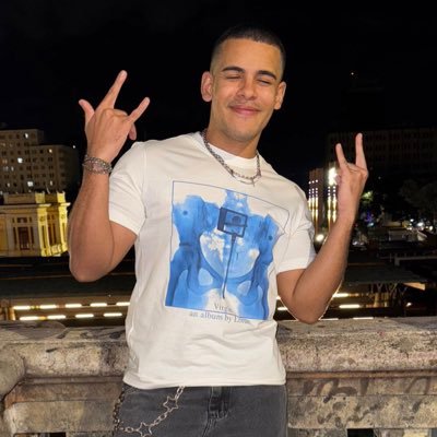 esperando email da lorde