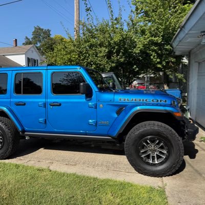 John Houston 🇺🇸