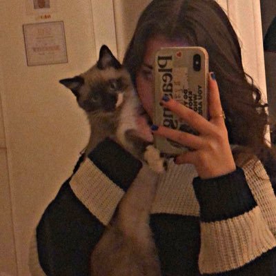 maee ੈ✩‧₊˚🪩