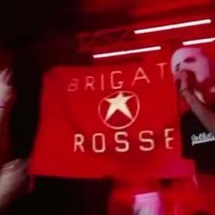 meuf (vraiment) cool 🫗