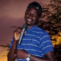 Momo🇸🇳⭐️⭐️