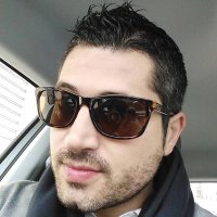 Урош Николић