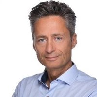 Dr. Thomas R. Glueck