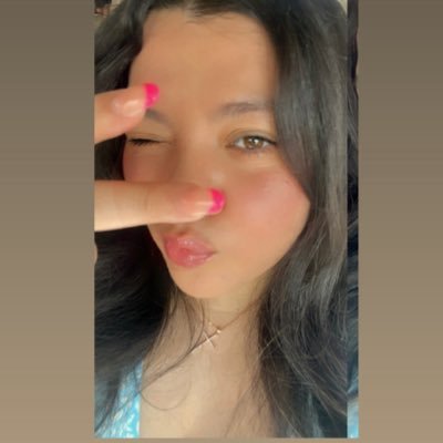 𝘑 ✰ 𝘡 𝘡 💜