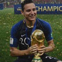 𝐹𝓁𝑜𝓇𝒾𝒶𝓃 𝒯𝒽𝒶𝓊𝓋𝒾𝓃 ⑩