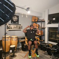 Travis Bacch aka Prolyfic Muziq