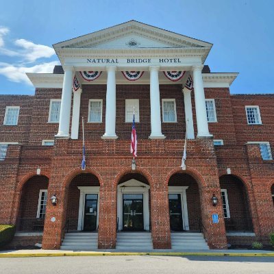 naturalbridge historichotel