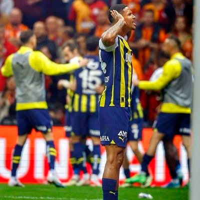 ~OSAYİ TYSON~💛💙