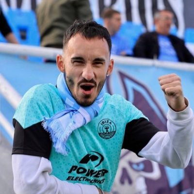 𝑆𝑜𝑦 𝐽𝑜𝑎𝑛 🇫🇷🇪🇸