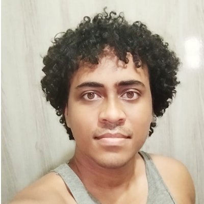 Yuri, o Fascinante 🎗🧩🐍