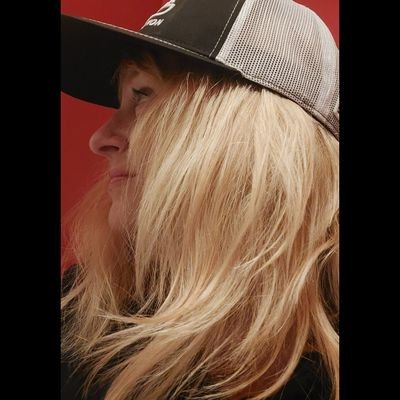 Shirley Johnson📓✒🔫