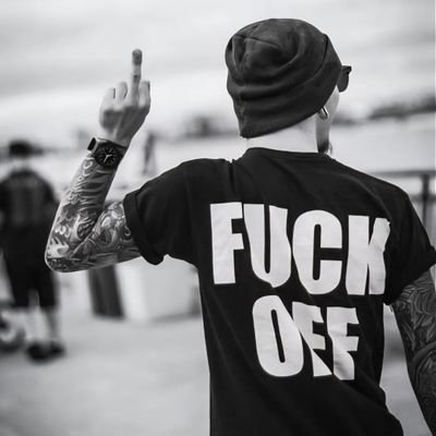 𝑺 𝑯 𝑬 𝑳 𝑩 𝒀