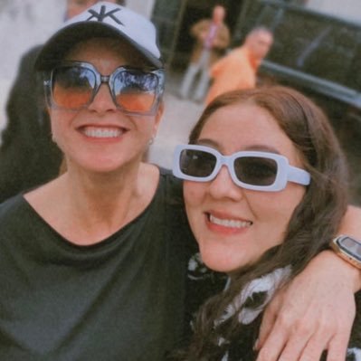 La Dueñita 🐝💡