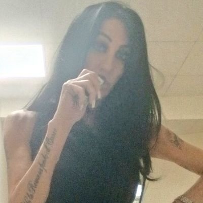 Sabrina ® 🖤🖤🖤