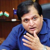 Suresh Nakhua 🇮🇳