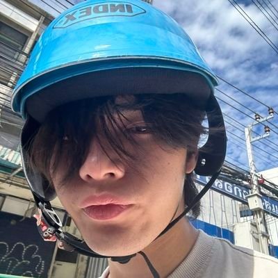 nott 🥝 tingmeen au 📌