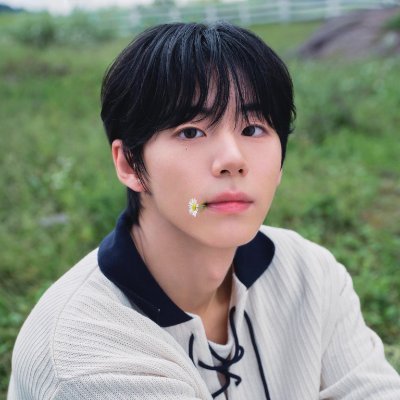 Kenny Barang Kween (former Manghuhula) 🩷💙🏐