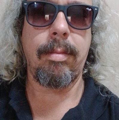 BrujoRJ 🇨🇺🇧🇹🇵🇸 - Persona Non Grata