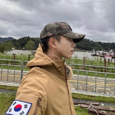 미루 like sungkook🦈💜🐭