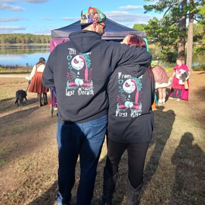 Ernesto E Villoch III