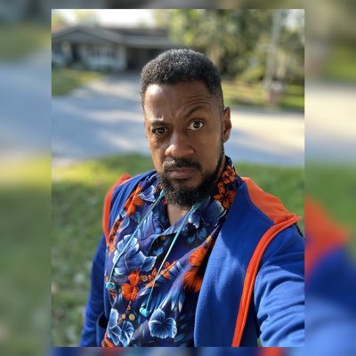 🇺🇸🇧🇸🇭🇹 Malik (🎶The 5-10 Freak🎶)