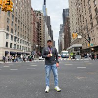 𝗝𝗼𝗻 𝗙𝗹𝗼𝗿𝗲𝘀